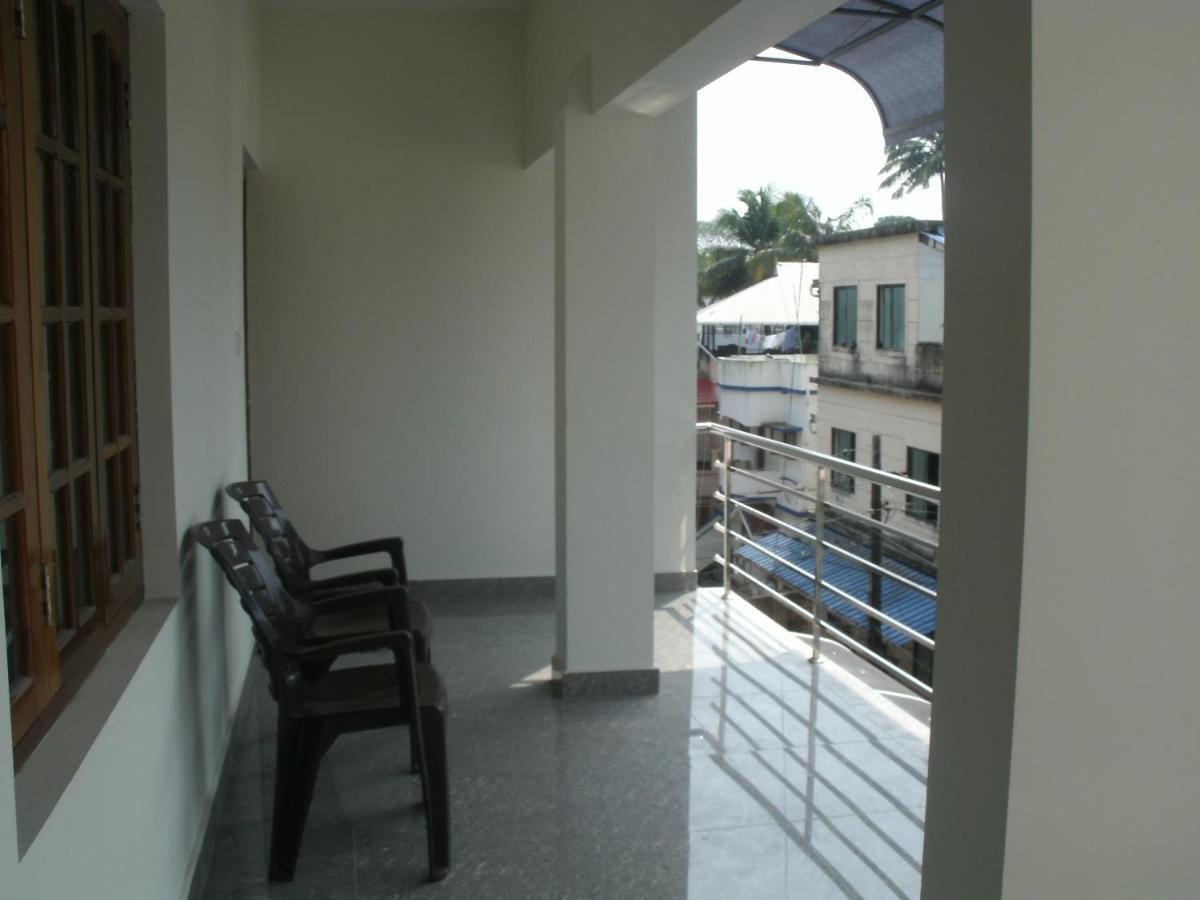Jacaranda Holiday Home Kochi Εξωτερικό φωτογραφία